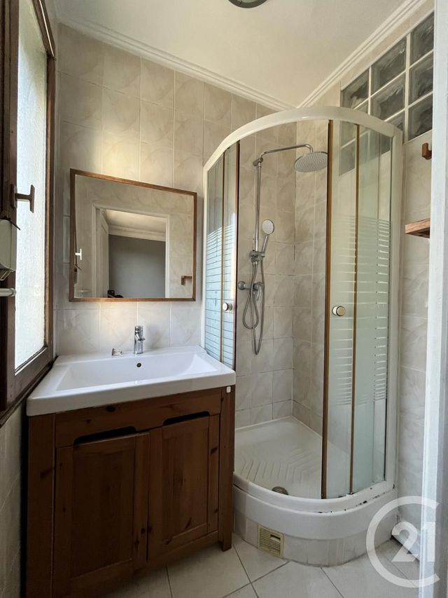 Appartement F2 à vendre - 2 pièces - 41.0 m2 - BEZONS - 95 - ILE-DE-FRANCE - Century 21 Vaillant Immobilier