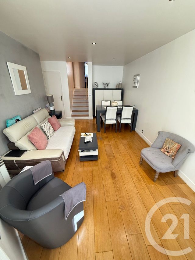 Appartement Duplex à vendre - 3 pièces - 64.0 m2 - BEZONS - 95 - ILE-DE-FRANCE - Century 21 Vaillant Immobilier