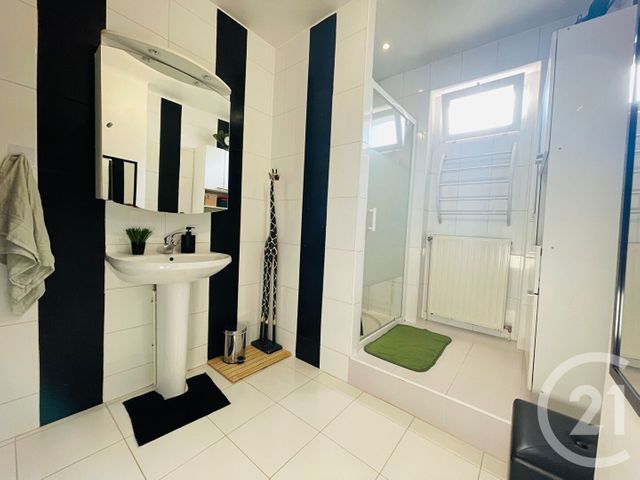 maison à vendre - 5 pièces - 81.41 m2 - SARTROUVILLE - 78 - ILE-DE-FRANCE - Century 21 Vaillant Immobilier