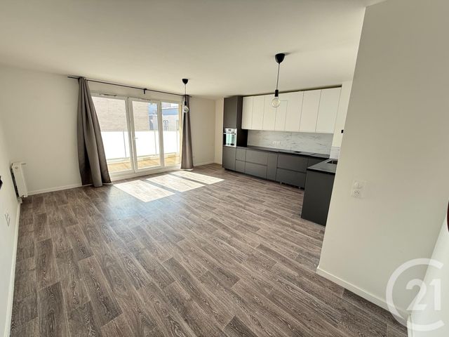 Appartement F5 à vendre - 5 pièces - 96.7 m2 - BEZONS - 95 - ILE-DE-FRANCE - Century 21 Vaillant Immobilier