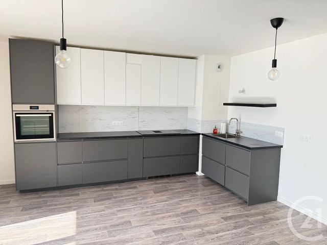 Appartement F5 à vendre - 5 pièces - 96.7 m2 - BEZONS - 95 - ILE-DE-FRANCE - Century 21 Vaillant Immobilier