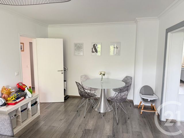 Appartement F3 à vendre - 3 pièces - 70.05 m2 - MAISONS LAFFITTE - 78 - ILE-DE-FRANCE - Century 21 Vaillant Immobilier