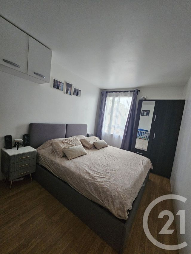 Appartement F4 à vendre - 4 pièces - 66.0 m2 - ARGENTEUIL - 95 - ILE-DE-FRANCE - Century 21 Vaillant Immobilier