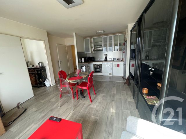 Appartement F2 à vendre - 2 pièces - 44.43 m2 - BEZONS - 95 - ILE-DE-FRANCE - Century 21 Vaillant Immobilier