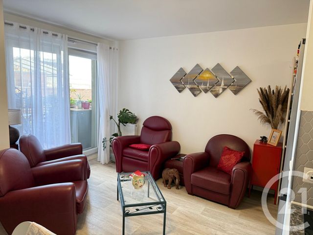 Appartement F2 à vendre - 2 pièces - 40.12 m2 - BEZONS - 95 - ILE-DE-FRANCE - Century 21 Vaillant Immobilier