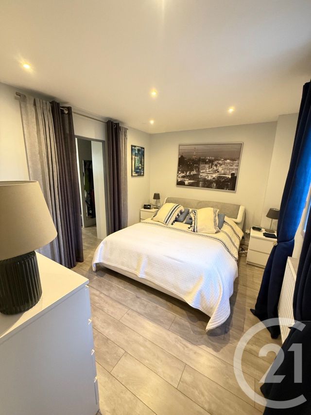 maison à vendre - 7 pièces - 121.0 m2 - SARTROUVILLE - 78 - ILE-DE-FRANCE - Century 21 Vaillant Immobilier