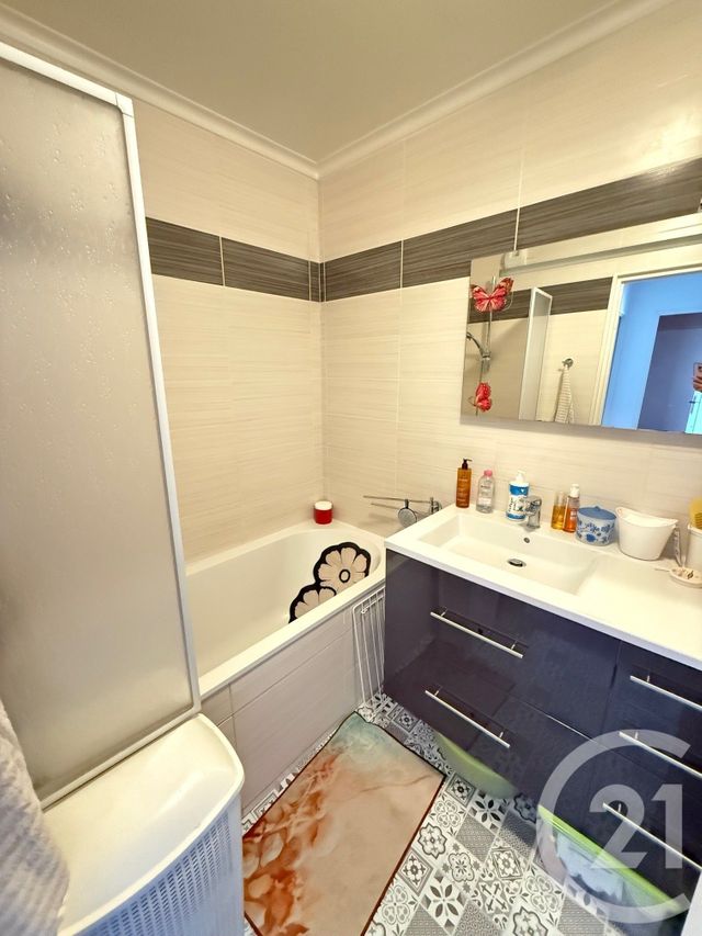 Appartement F3 à vendre - 3 pièces - 70.0 m2 - BEZONS - 95 - ILE-DE-FRANCE - Century 21 Vaillant Immobilier