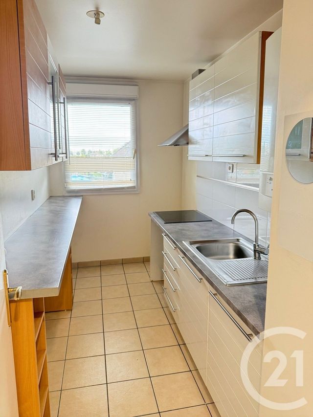 Appartement F2 à vendre - 2 pièces - 46.1 m2 - BEZONS - 95 - ILE-DE-FRANCE - Century 21 Vaillant Immobilier