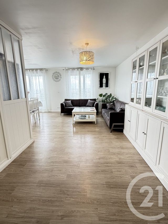 Appartement F4 à vendre - 4 pièces - 85.0 m2 - BEZONS - 95 - ILE-DE-FRANCE - Century 21 Vaillant Immobilier