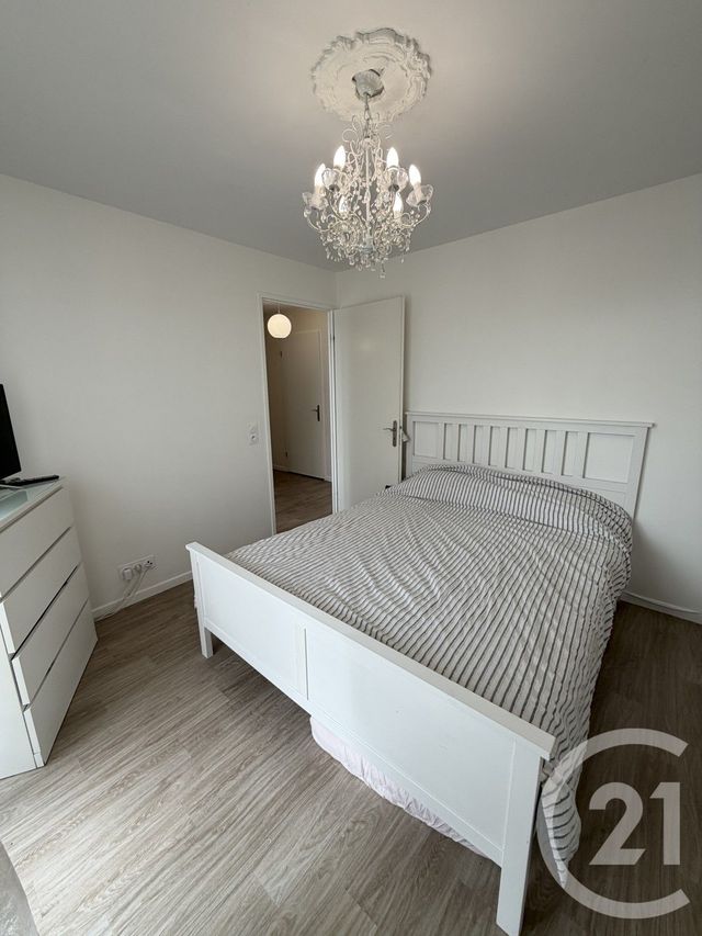 Appartement F4 à vendre - 4 pièces - 85.0 m2 - BEZONS - 95 - ILE-DE-FRANCE - Century 21 Vaillant Immobilier