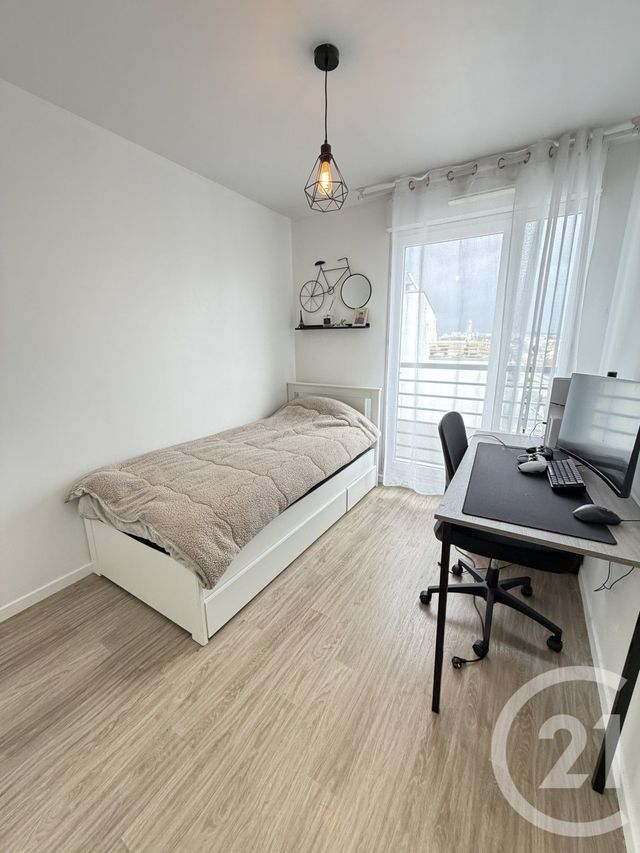 Appartement F4 à vendre - 4 pièces - 85.0 m2 - BEZONS - 95 - ILE-DE-FRANCE - Century 21 Vaillant Immobilier