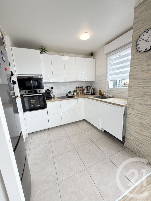 Appartement F4 à vendre - 4 pièces - 85.0 m2 - BEZONS - 95 - ILE-DE-FRANCE - Century 21 Vaillant Immobilier