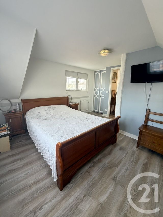 maison à vendre - 4 pièces - 113.31 m2 - SARTROUVILLE - 78 - ILE-DE-FRANCE - Century 21 Vaillant Immobilier