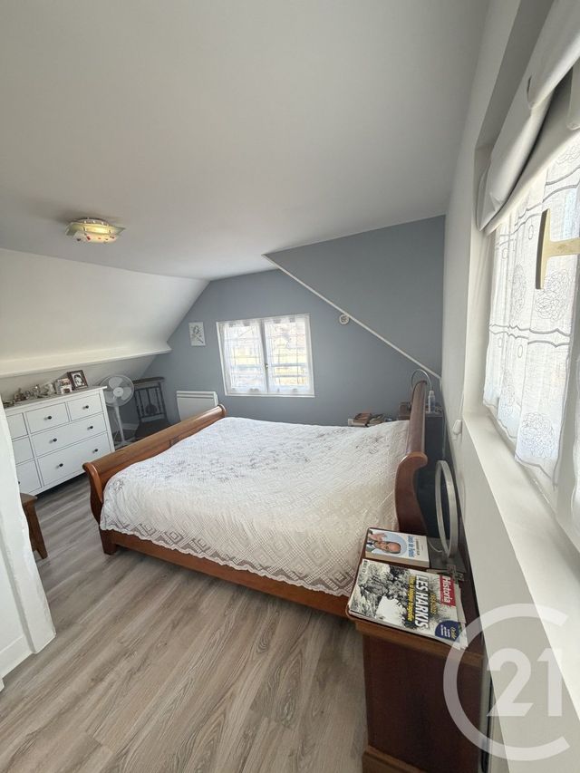 maison à vendre - 4 pièces - 113.31 m2 - SARTROUVILLE - 78 - ILE-DE-FRANCE - Century 21 Vaillant Immobilier