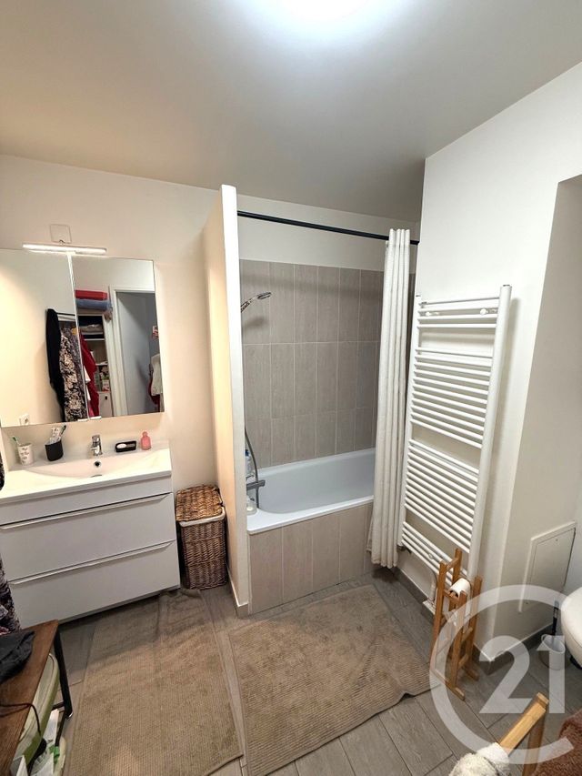 Appartement F4 à vendre - 4 pièces - 86.0 m2 - COLOMBES - 92 - ILE-DE-FRANCE - Century 21 Vaillant Immobilier