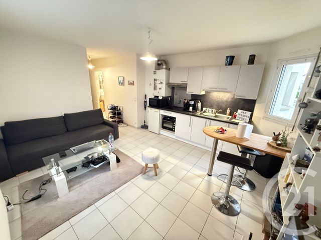 Appartement Studio à vendre - 1 pièce - 24.73 m2 - HOUILLES - 78 - ILE-DE-FRANCE - Century 21 Vaillant Immobilier