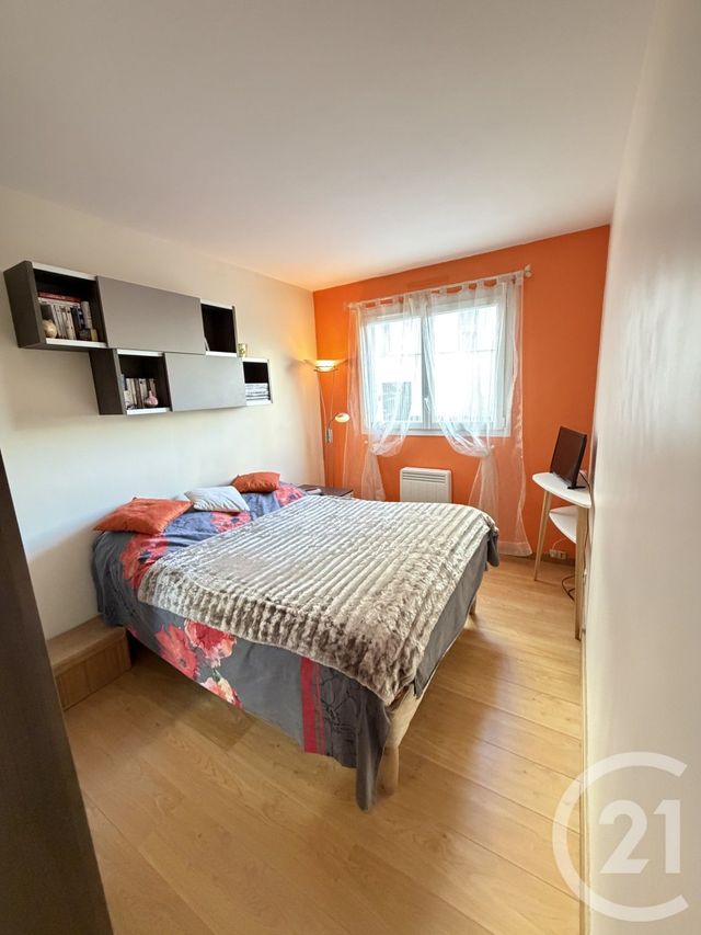 Appartement Duplex à vendre - 4 pièces - 69.97 m2 - BEZONS - 95 - ILE-DE-FRANCE - Century 21 Vaillant Immobilier
