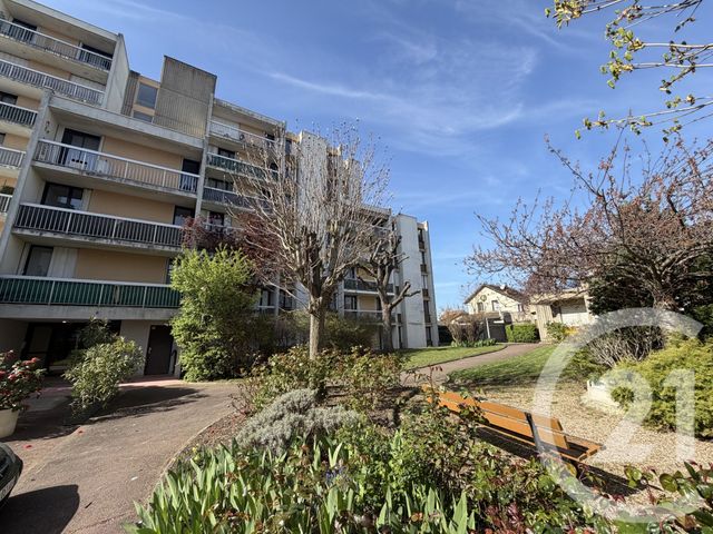 Appartement F5 à vendre - 5 pièces - 91.83 m2 - BEZONS - 95 - ILE-DE-FRANCE - Century 21 Vaillant Immobilier