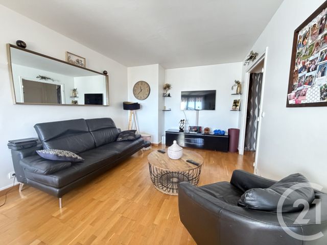 Appartement F5 à vendre - 5 pièces - 91.83 m2 - BEZONS - 95 - ILE-DE-FRANCE - Century 21 Vaillant Immobilier