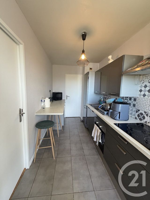Appartement F5 à vendre - 5 pièces - 91.83 m2 - BEZONS - 95 - ILE-DE-FRANCE - Century 21 Vaillant Immobilier