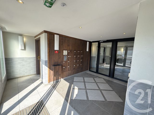 Appartement F3 à vendre - 3 pièces - 53.55 m2 - BEZONS - 95 - ILE-DE-FRANCE - Century 21 Vaillant Immobilier