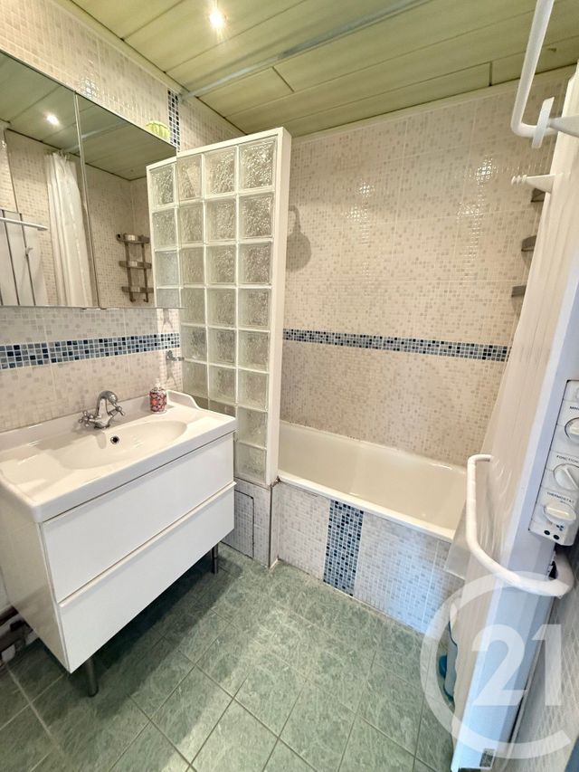 Appartement F4 à vendre - 4 pièces - 83.28 m2 - BEZONS - 95 - ILE-DE-FRANCE - Century 21 Vaillant Immobilier