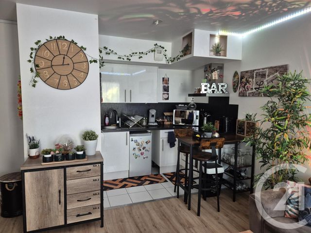 Appartement F2 à vendre - 2 pièces - 41.1 m2 - BEZONS - 95 - ILE-DE-FRANCE - Century 21 Vaillant Immobilier