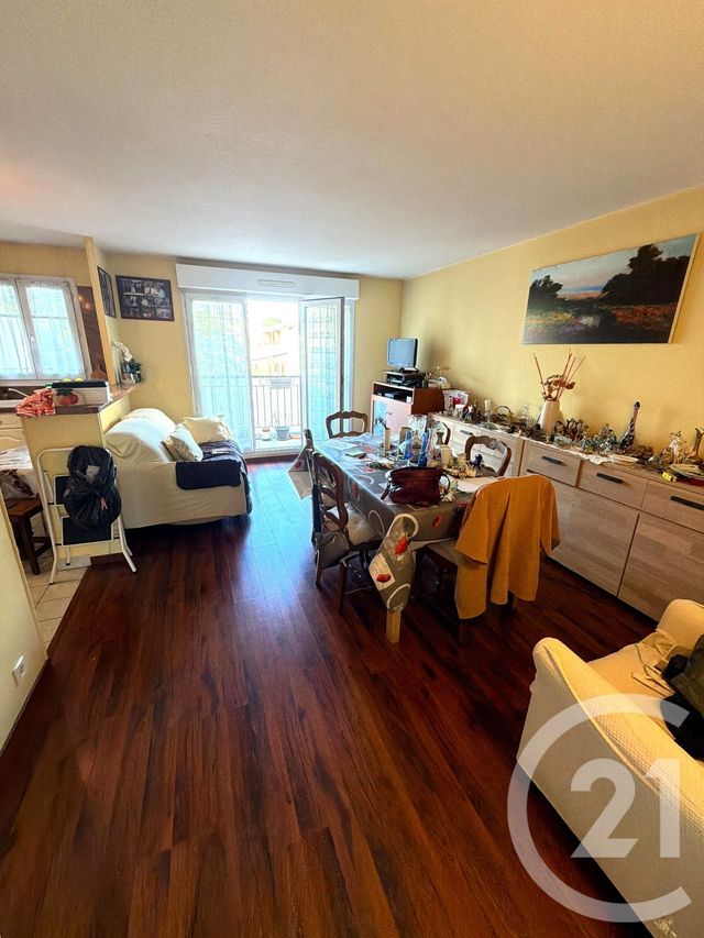 Appartement F3 à vendre - 3 pièces - 64.0 m2 - BEZONS - 95 - ILE-DE-FRANCE - Century 21 Vaillant Immobilier