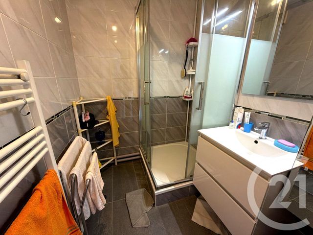 Appartement F3 à vendre - 3 pièces - 64.0 m2 - BEZONS - 95 - ILE-DE-FRANCE - Century 21 Vaillant Immobilier