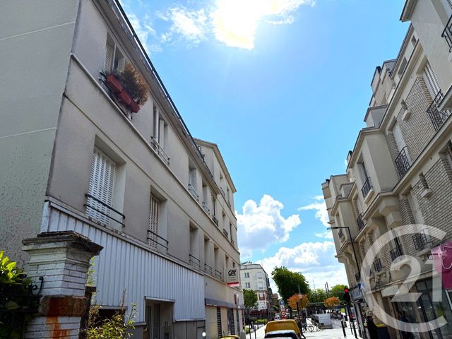 Appartement F3 à vendre - 3 pièces - 58.45 m2 - SARTROUVILLE - 78 - ILE-DE-FRANCE - Century 21 Vaillant Immobilier