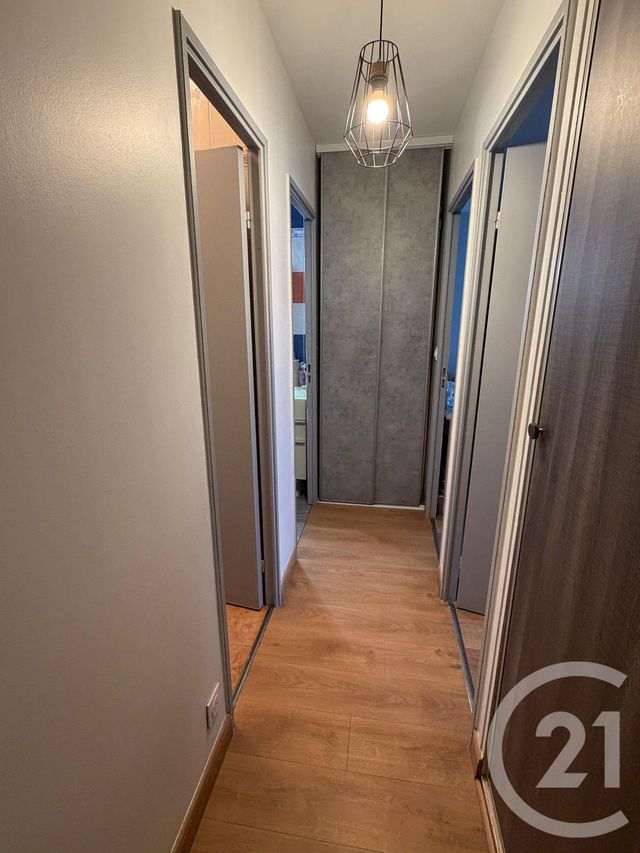 Appartement à vendre - 3 pièces - 67.36 m2 - SARTROUVILLE - 78 - ILE-DE-FRANCE - Century 21 Vaillant Immobilier