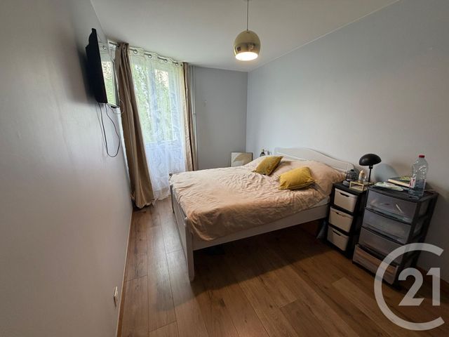 Appartement à vendre - 3 pièces - 67.36 m2 - SARTROUVILLE - 78 - ILE-DE-FRANCE - Century 21 Vaillant Immobilier