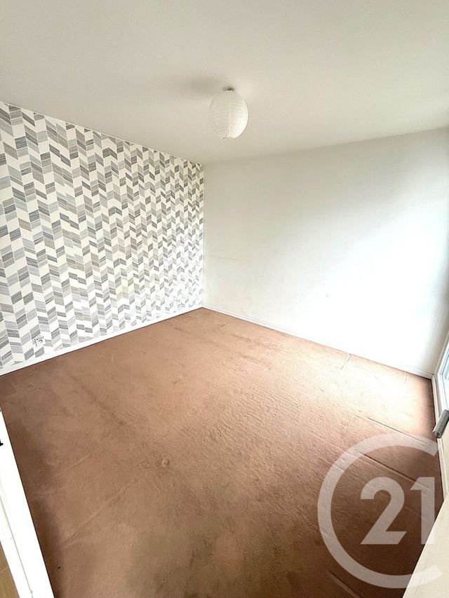Appartement F2 à vendre - 2 pièces - 42.2 m2 - BEZONS - 95 - ILE-DE-FRANCE - Century 21 Vaillant Immobilier