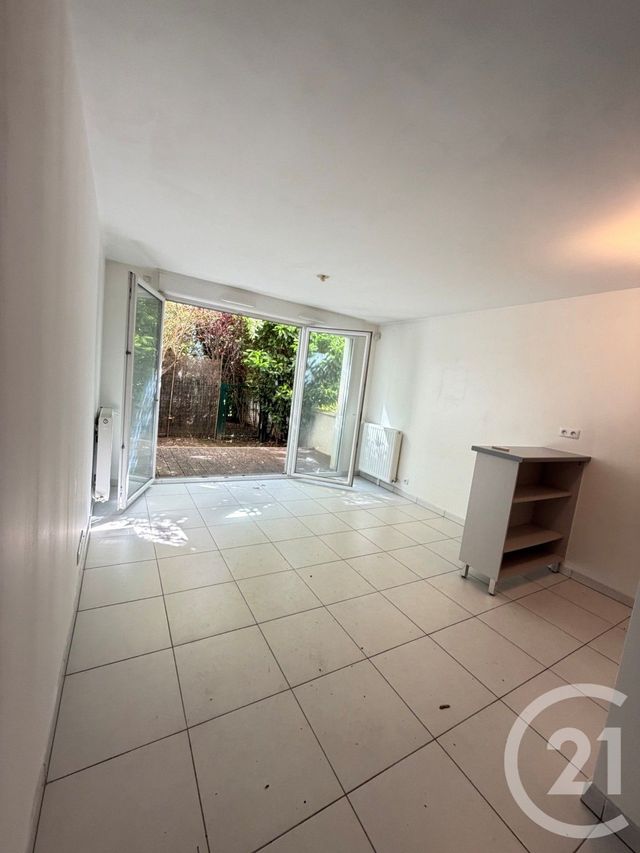Appartement F2 bis à vendre - 2 pièces - 39.8 m2 - BEZONS - 95 - ILE-DE-FRANCE - Century 21 Vaillant Immobilier