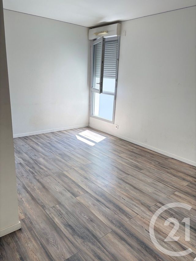 Appartement à vendre - 5 pièces - 95.0 m2 - BEZONS - 95 - ILE-DE-FRANCE - Century 21 Vaillant Immobilier