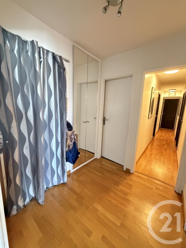 Appartement F5 à vendre - 5 pièces - 91.83 m2 - BEZONS - 95 - ILE-DE-FRANCE - Century 21 Vaillant Immobilier