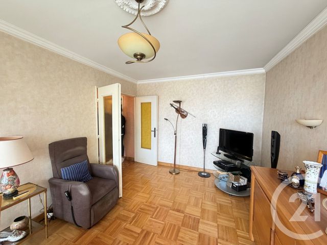 Appartement F5 à vendre - 5 pièces - 88.0 m2 - BEZONS - 95 - ILE-DE-FRANCE - Century 21 Vaillant Immobilier